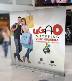 Ugao Shopping Roll Up
